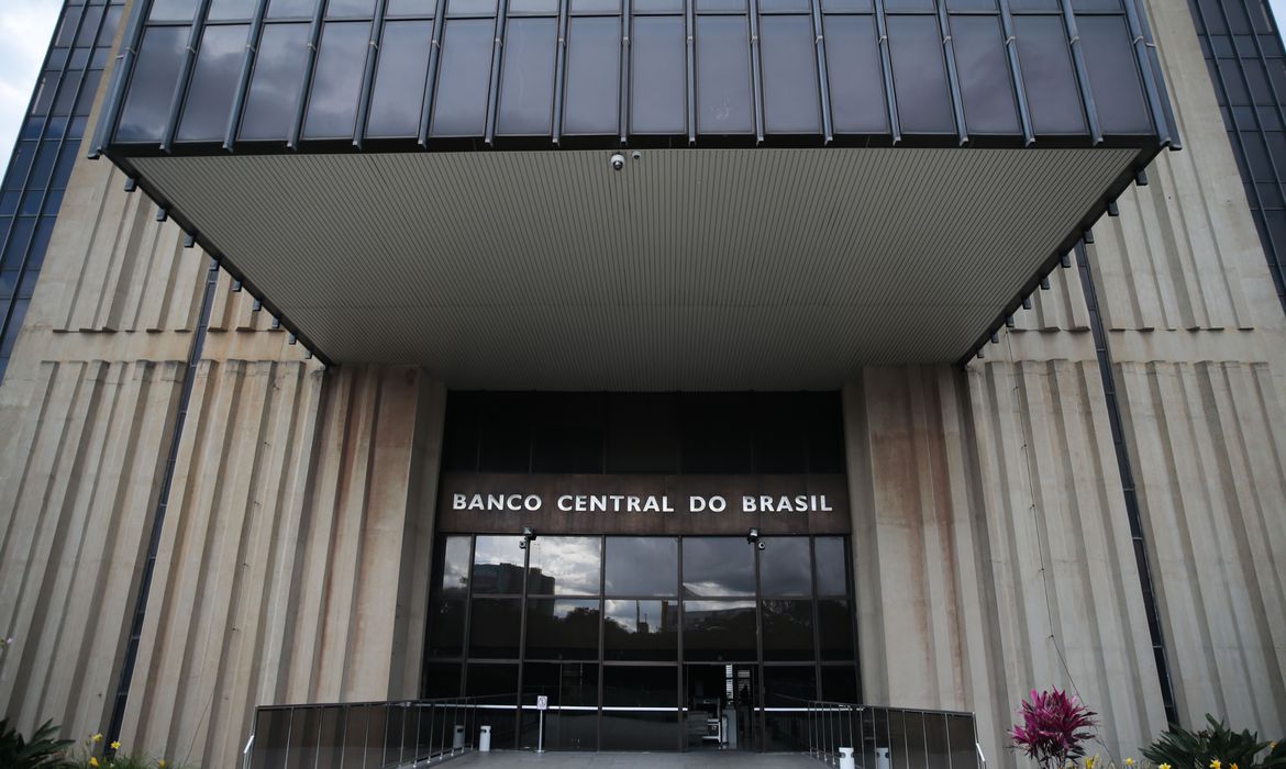O Banco Central diminuiu os juros básicos da economia pela nona vez seguida – Crédito: Marcello Casal Jr/Agência Brasil 