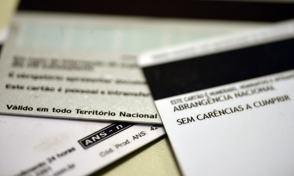 Reajustes estão suspensos por 120 dias, de setembro a dezembro de 2020 – Crédito: Arquivo/Agência Brasil