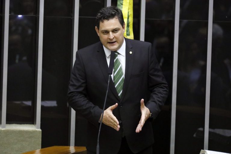 Deputado Geninho Zuliani: Proposta pode incentivar a permanência das famílias no campo – Foto: Luis Macedo/Câmara dos Deputados 
