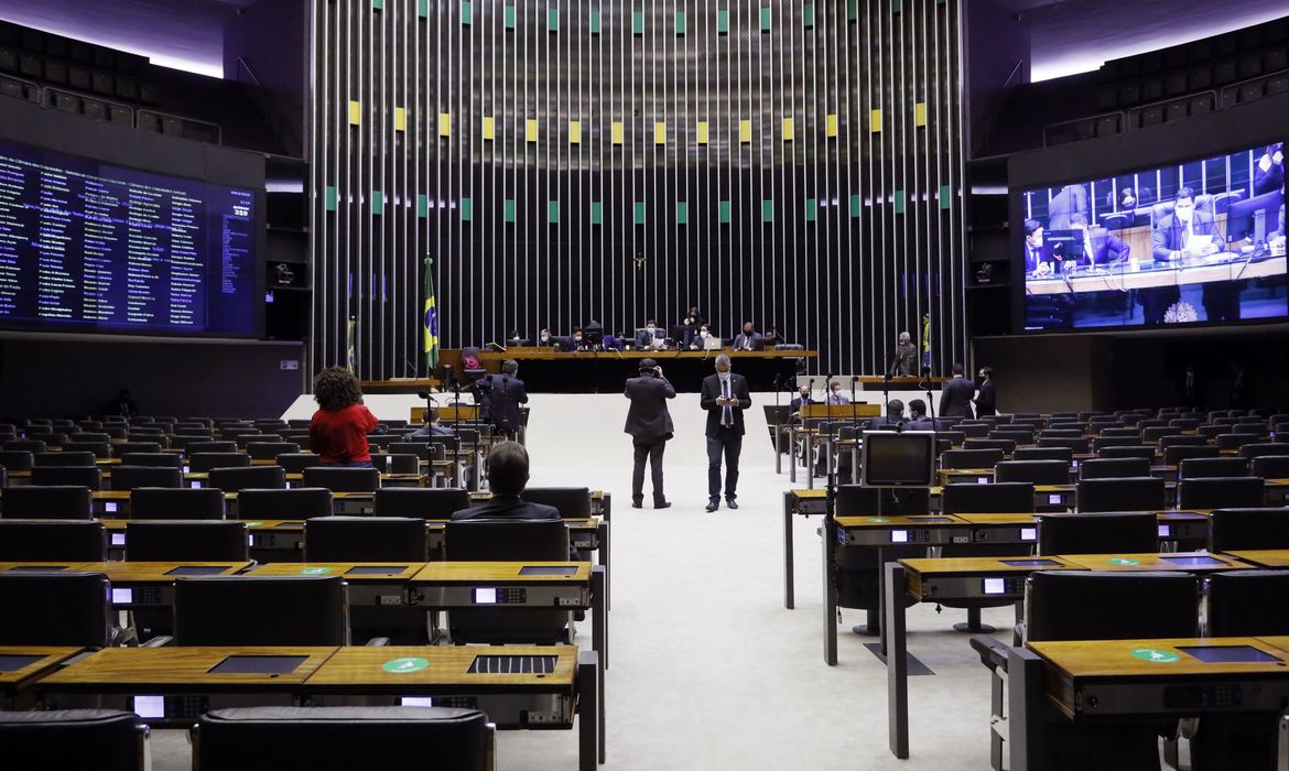 No total, foram 430 votos contra o veto e 33 a favor da manutenção dele – Crédito: Maryanna Oliveira/Câmara dos Deputados 