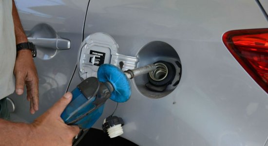 Preço da gasolina na refinaria será R$ 2,48 por litro – Crédito: Tomaz Silva/Agência Brasil 
