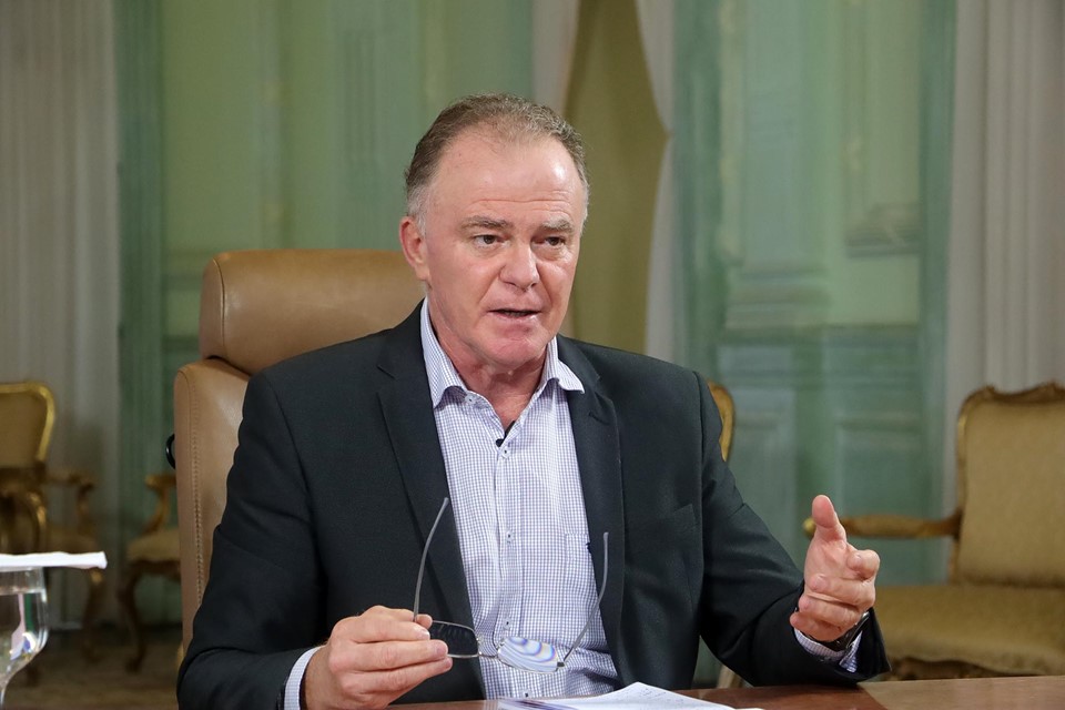 Casagrande anunciou novas medidas no combate a Covid-19 – Crédito: Hélio Filho/Secom ES 