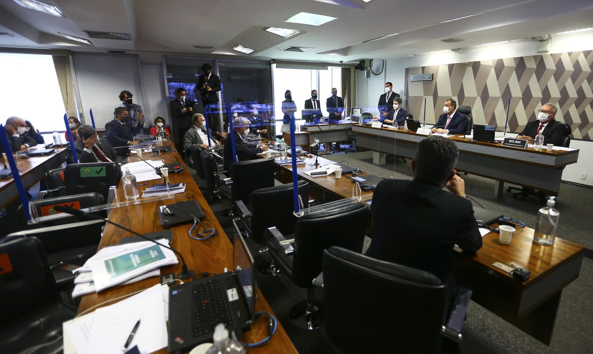 Comissão aprovou texto por 7 votos a 4 - Crédito: Marcelo Camargo/Agência Brasil 
