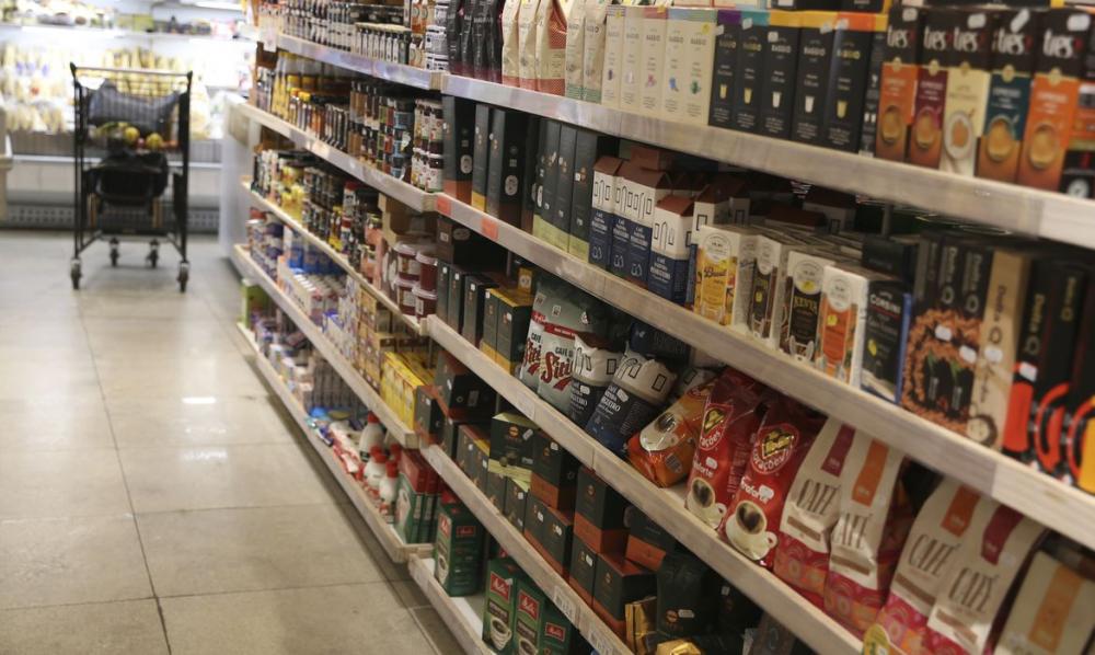 Novas regras para rótulos de alimentos no Brasil entrou em vigor (Crédito: Valter Campanato/Agência Brasil) 