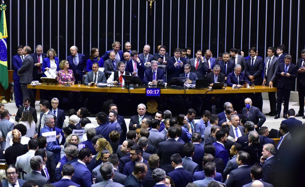  Câmara dos Deputados aprovou o texto-base da reforma tributária (Crédito: Zeca Ribeiro/Câmera dos Deputados) 
