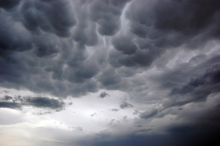 Sol entre nuvens e chuvas rápidas em alguns momentos - Crédito: Divulgação 