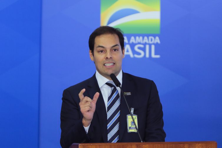O secretário especial de desburocratização, Paulo Uebel, durante a solenidade de assinatura da medida provisória da liberdade econômica - Credito: Arquivo/Agência Brasil
