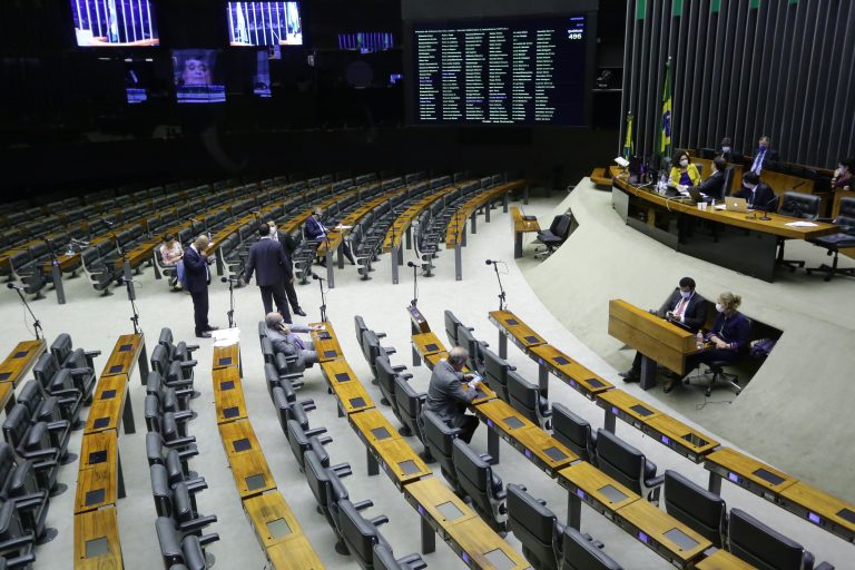Plenário da Câmara se reúne a partir das 13h55, da quarta-feira (22) – Crédito: Michel Jesus/Câmara dos Deputados 